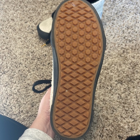 Vans black and white Womens high tops - size 6 - Picture 5 of 6